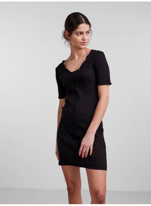 VESTIDO PUNTO NEGRO